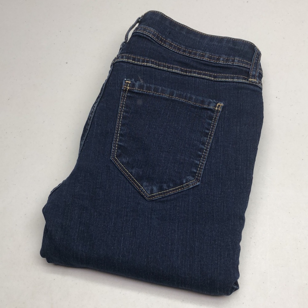 BRODY JEANS MID-RISE SKINNY 25x29 ⭐️
